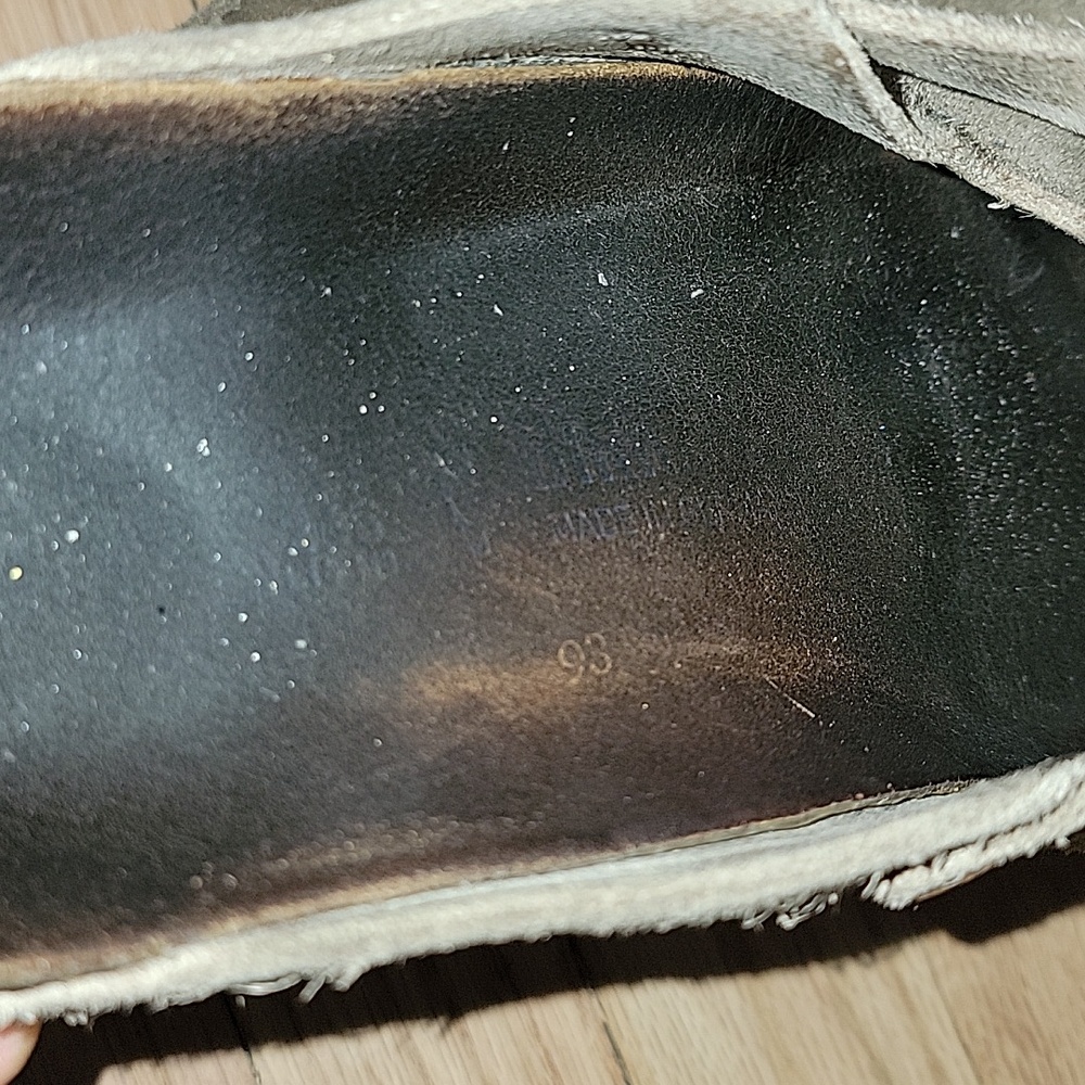Well Loved Birkenstock Boston Clogs - Picture 4 of 4